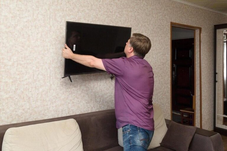 TV_wall_mounting-transformed